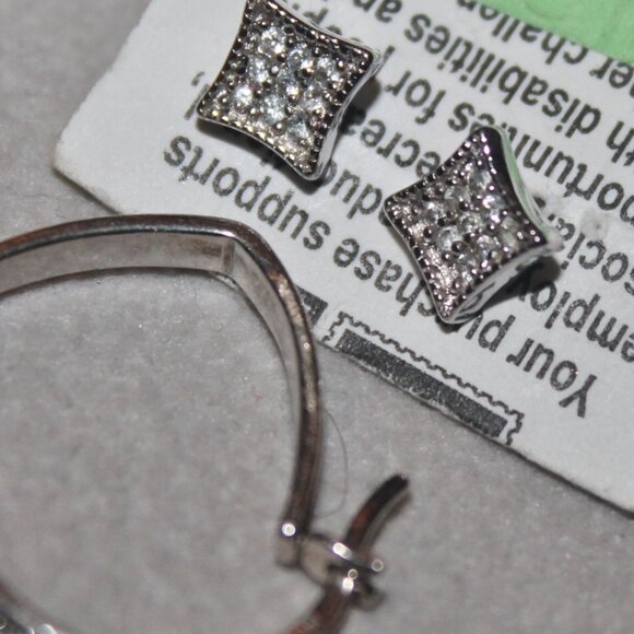 8pc 925 Sterling GENUINE DIAMOND Earrings & Heart Bracelet WOW! - Picture 8 of 8